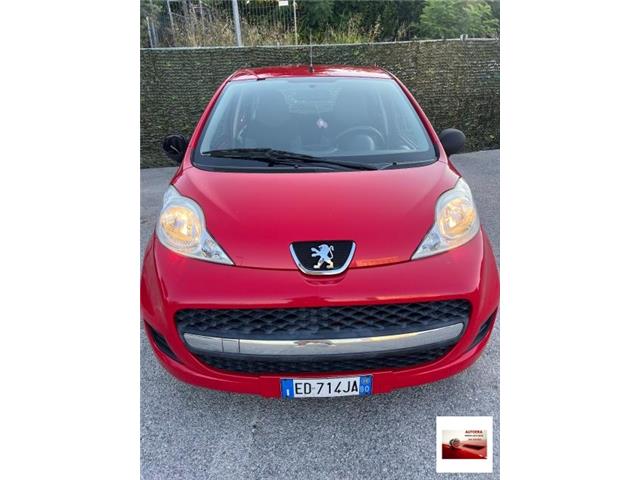 PEUGEOT 107 5p. Desir