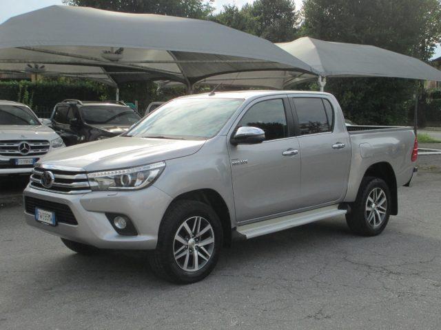 TOYOTA HILUX + IVA !!! 2.4 D-4D A/T 4WD D/C Executive