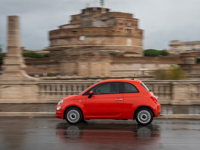 FIAT 500 (2015-->) 1.0 Hybrid Dolcevita