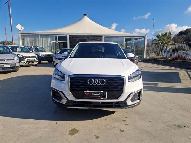 AUDI Q2 30 TDI S tronic Business Design