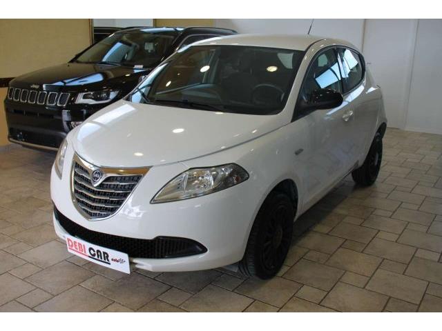 LANCIA YPSILON GPL Casa Madre