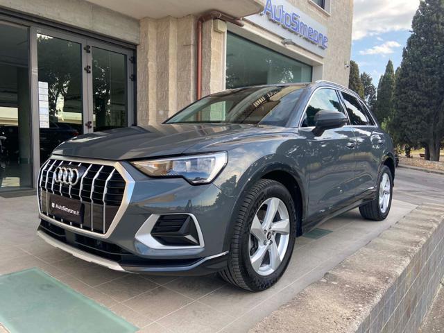 AUDI Q3 35 2.0 TDI S tronic Business Advanced COCKPIT