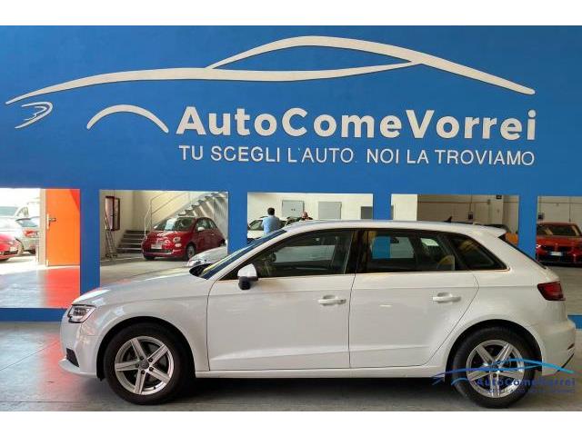 AUDI A3 Sportback 1.6 TDI clean diesel S tronic Ambiente