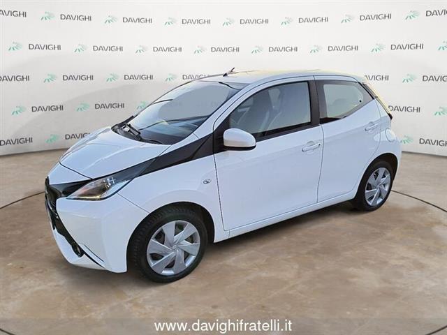 TOYOTA AYGO 1.0 VVT-i 69 CV 5 porte x-cool