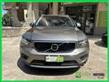 VOLVO XC40 T2 Geartronic Momentum Pro