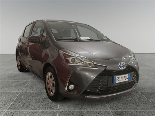 TOYOTA YARIS 1.5 Hybrid 5 porte Business