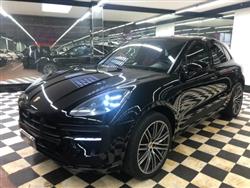 PORSCHE MACAN 2.0