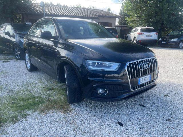 AUDI Q3 2.0 TDI quattro S tronic Business Plus