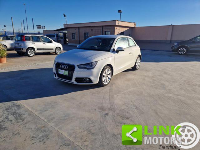 AUDI A1 1.6 TDI 105 CV Attraction