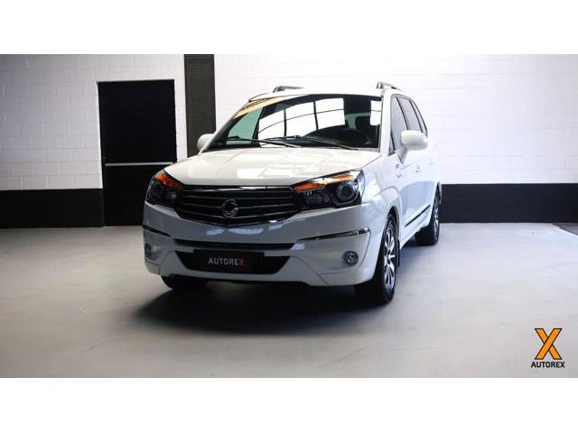 SSANGYONG RODIUS 2.2 Diesel 4WD A/T Classy Pelle Smart Audio