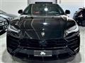 LAMBORGHINI Urus 4.0 V8 Total Black