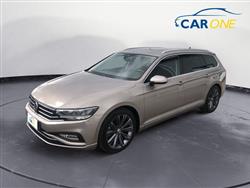 VOLKSWAGEN PASSAT Variant 1.6 TDI SCR DSG Business BMT