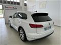 VOLKSWAGEN TOUAREG 3.0 V6 TURBO DIESEL SCR Elegance