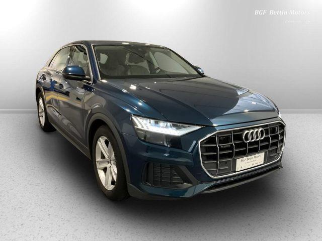 AUDI Q8 45 3.0 tdi mhev quattro tiptronic