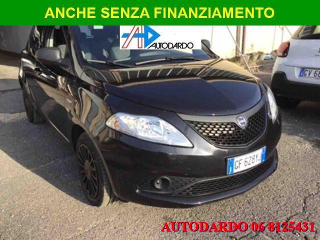 LANCIA YPSILON 1.0 FireFly 5 porte S&S Hybrid Ecochic Silver