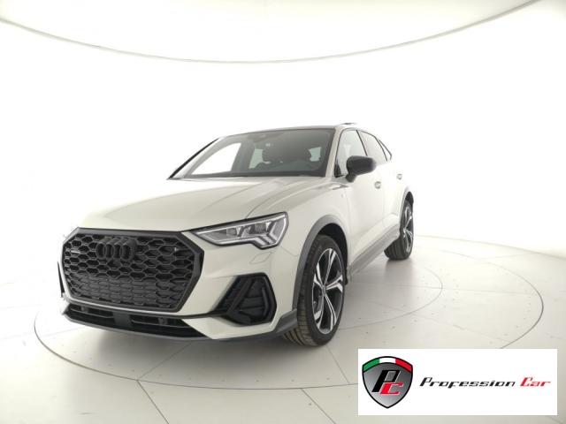 AUDI Q3 40 TFSI quattro S tronic