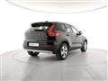 VOLVO XC40 T2 Momentum Pro