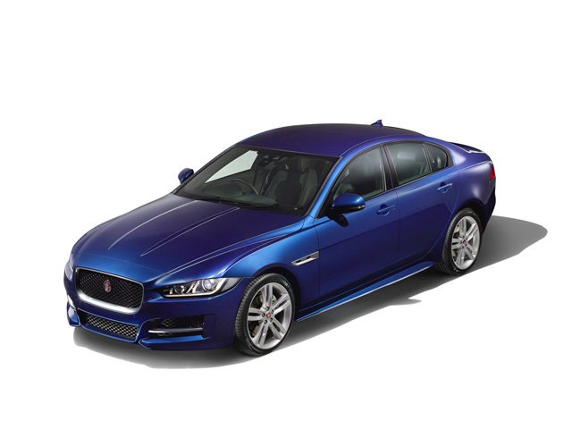 JAGUAR XE 2.0 D 180 CV AWD aut. R-Sport