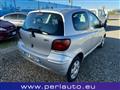 TOYOTA YARIS 1.0i 16V 3 porte