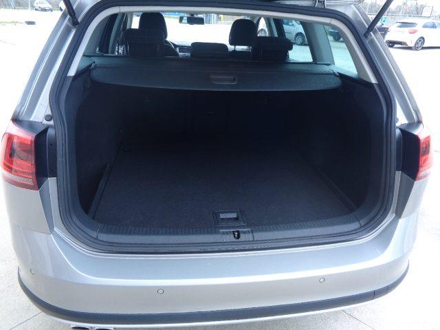 VOLKSWAGEN GOLF Alltrack 2.0 TDI 4MOTION Executive 4 Free BMT