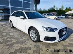 AUDI A4 AVANT Avant 40 TDI quattro S tronic Business Advanced