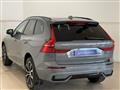 VOLVO XC60 B4 (d) AWD automatico Plus Dark