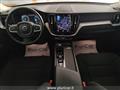 VOLVO XC60 B4 (d) AWD Geartronic Momentum Pro