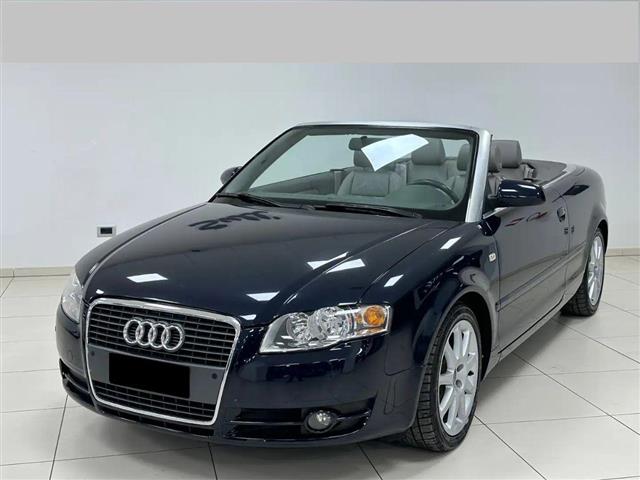 AUDI A4 Cabrio Cabriolet 2.5 V6 TDI cat