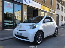 TOYOTA IQ 1.0 Sol