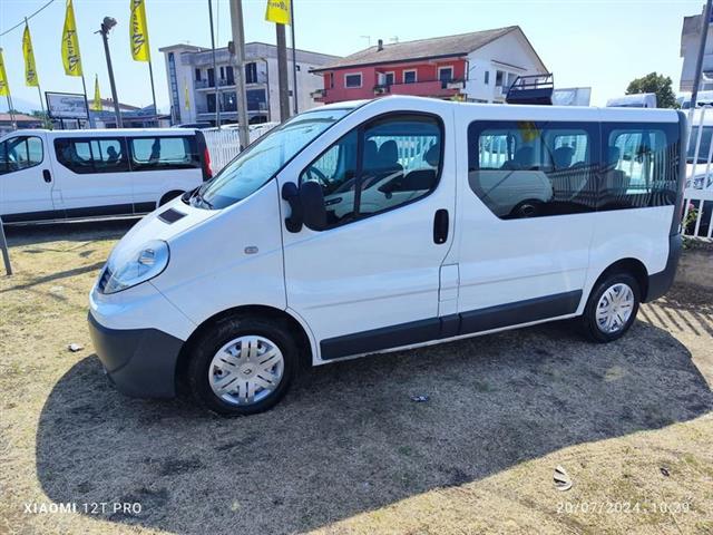 RENAULT TRAFIC T27 2.0 dCi/90 PC-TN Passenger Confort