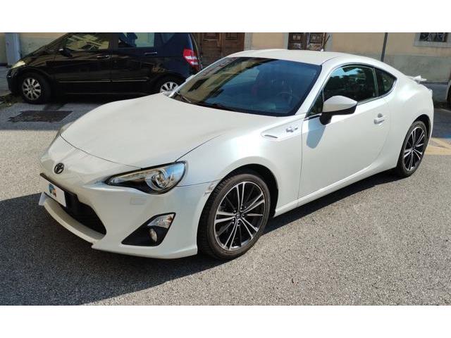 TOYOTA GT86 2.0