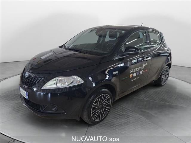 LANCIA YPSILON 1.0 FireFly 5 porte S&S Hybrid Silver Plus