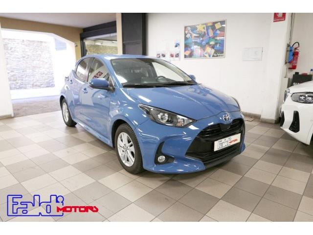 TOYOTA YARIS 1.5 Hybrid 5 porte Business