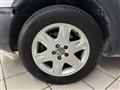 VOLVO V70 2.4 D5 20V (185CV) cat AWD V70 COUNTRY