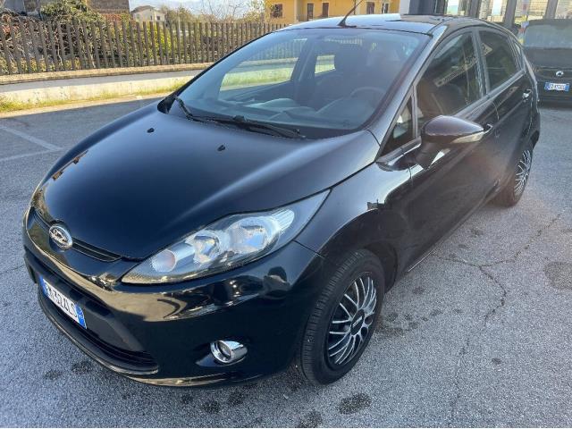 FORD Fiesta 1.2 16v Ikon 82cv 5p