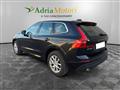 VOLVO XC60 B4 (d) AWD Geartronic Business