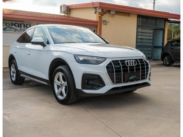 AUDI Q5 Sportback 40 2.0 tdi mhev 12V Business Advanced quattro s-tronic