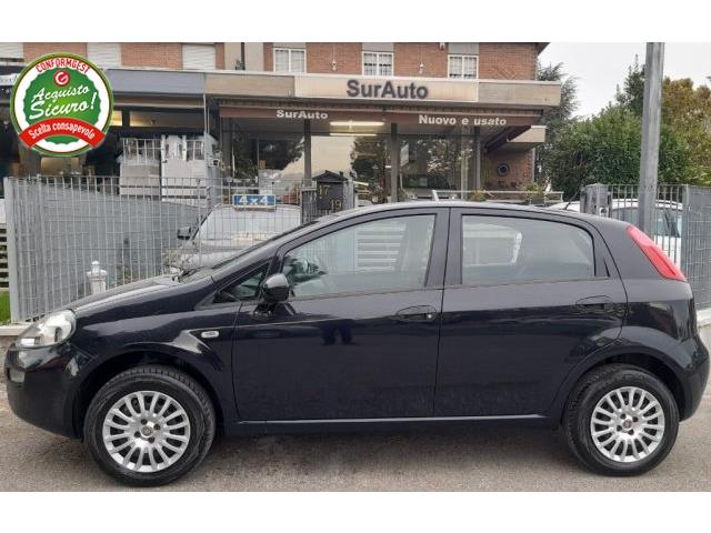 FIAT PUNTO 1.4  5 porte Natural Power Street