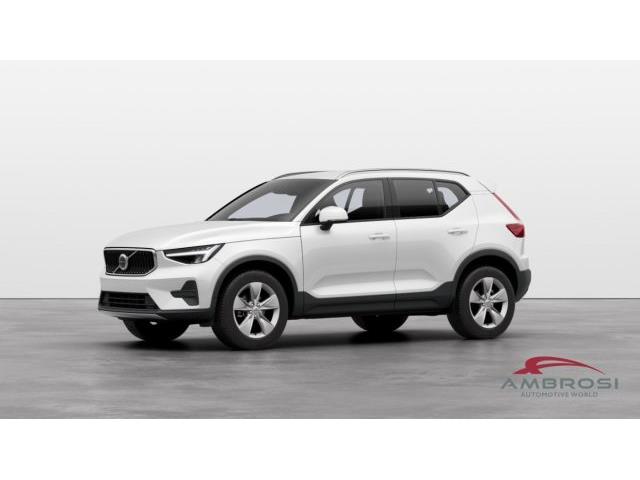 VOLVO XC40 B3 Mild hybrid Benzina Core