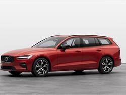 VOLVO V60 B4 automatico Plus Dark