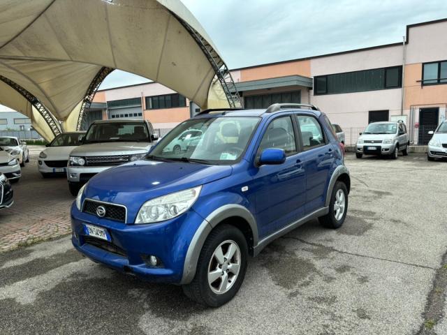 DAIHATSU Terios 1.5i 16V 4WD SX