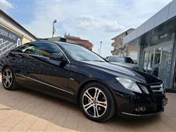 MERCEDES CLASSE E COUPE E 250 CGI Coupé BlueEFFICIENCY Avantgarde