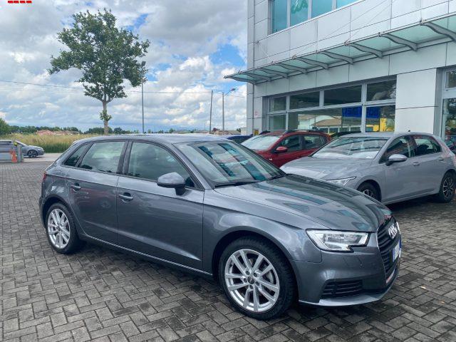 AUDI A3 SPORTBACK SPB 35 TFSI COD S tronic Business