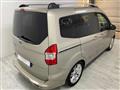 FORD TOURNEO COURIER 1.6 TDCI 95 CV Titanium