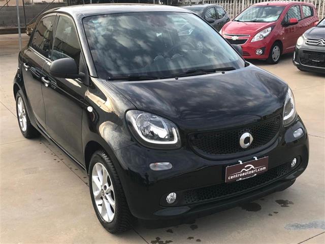 SMART Forfour 70 1.0 Passion