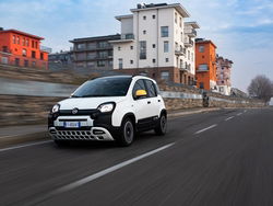 FIAT PANDA New 1.0 70cv Hybrid Panda