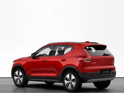 VOLVO XC40 RECHARGE HYBRID 1.5 T2 Momentum my21