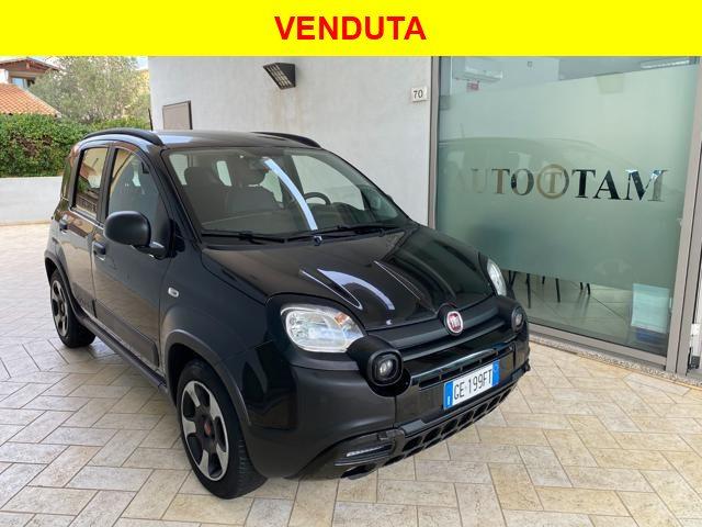 FIAT PANDA 1.0 FireFly S&S Hybrid City Cross