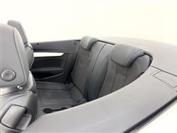 AUDI A5  Cabrio 2.0 TFSI quattro S-tronic Business Sport
