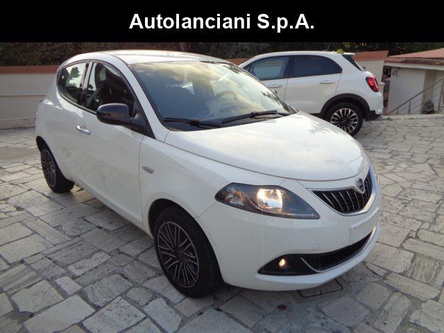 LANCIA YPSILON 1000 HYBRID GOLD 70CV 5 POSTI CARPLAY CAM ITALIA